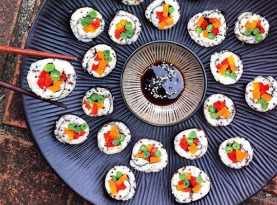 vegetable quinoa sushi