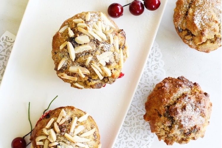 gluten free christmas cake muffins